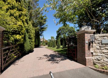 Thumbnail Bungalow for sale in Heath Road, Barming, Maidstone