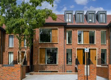 Thumbnail Property to rent in Redington Gardens, Hampstead, London