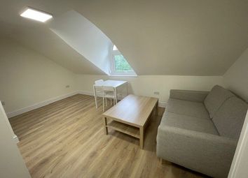 Thumbnail Studio to rent in Iverson Road, London