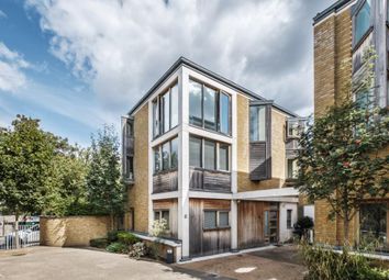 Thumbnail Property for sale in Robinswood Mews, Highbury