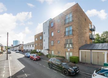 Thumbnail 1 bed flat for sale in Sydney Road, Sutton