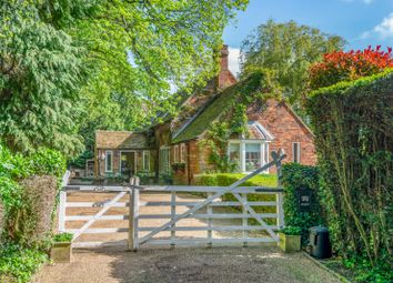 Thumbnail Detached house for sale in Sandridgebury Lane, Sandridgebury, St. Albans, Hertfordshire