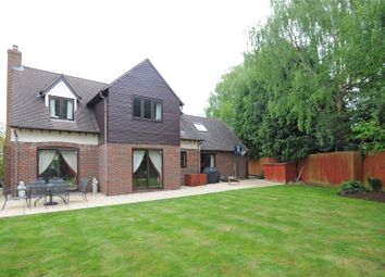 Thumbnail 4 bed detached house for sale in Cumnor Hill, Oxford