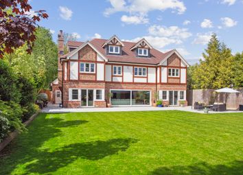 Thumbnail Detached house for sale in Cross Lane, Harpenden