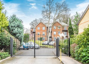 2 Bedrooms Flat for sale in Harrison Close, Hitchin SG4