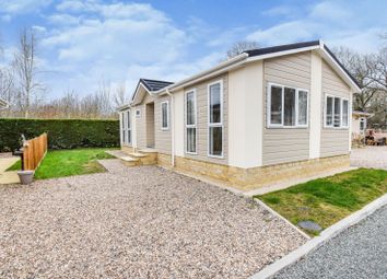 Thumbnail Bungalow for sale in Oxford Road, Princethorpe, Warwickshire