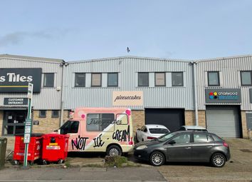 Thumbnail Industrial to let in 17 Trowers Way, Holmethorpe Industrial Estate, Redhill