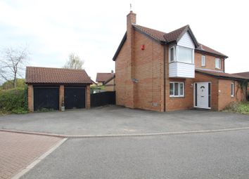 4 Bedrooms Detached house for sale in Van Der Bilt Court, Blue Bridge, Milton Keynes MK13