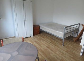 0 Bedrooms Studio to rent in Castlehill Parade, The Avenue, West Ealing W13