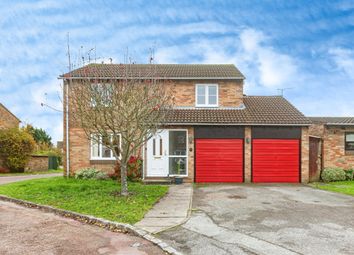Thumbnail Detached house for sale in Bythorn Close, Lower Earley, Reading