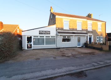 Thumbnail Retail premises for sale in Station Road, Gilberdyke, Brough