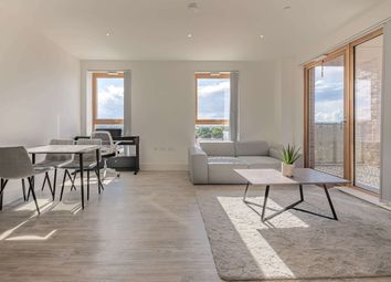 Living Room 1-Min.Jpg