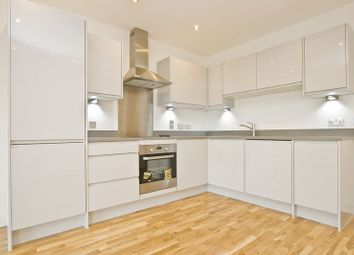 1 Bedrooms Flat to rent in Tyas Road, London E16