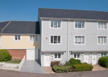 3 Bedroom End terrace house for sale