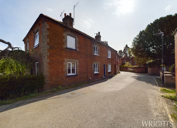 Thumbnail Cottage for sale in Mill Lane, Welwyn