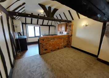 Thumbnail Flat to rent in High Street, Hythe
