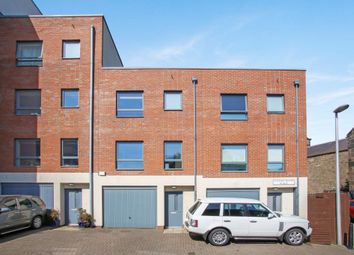 2 Bedroom Town house for sale