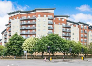 Thumbnail Flat to rent in Aspects Court, Slough