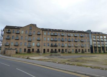 1 Bedrooms Flat for sale in Ledgard Wharf, Mirfield, West Yorkshire WF14