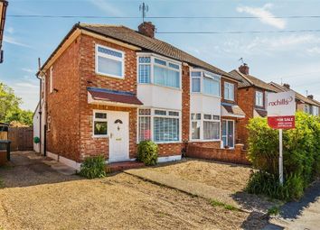 3 Bedrooms Semi-detached house for sale in Braycourt Avenue, Walton-On-Thames, Surrey KT12