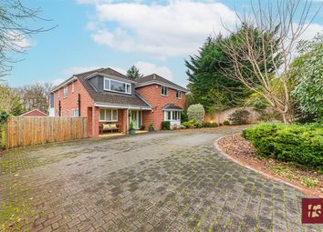 Thumbnail Detached house for sale in Pinehill Road, Crowthorne