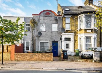 Thumbnail 2 bed flat for sale in Cann Hall Road, London