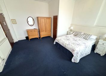 Thumbnail Room to rent in Durley Road South, Bournemouth
