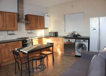 Thumbnail 4 bed flat to rent in Camden Road, London