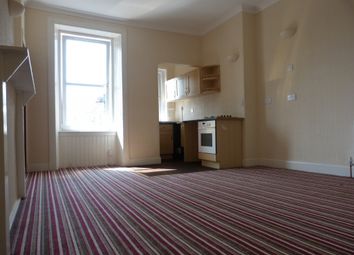 2 Bedrooms Flat to rent in Craigie Avenue, Ayr, Ayrshire KA8