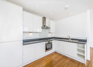 2 Bedrooms Flat to rent in Drakefield Road, Tooting Bec SW17