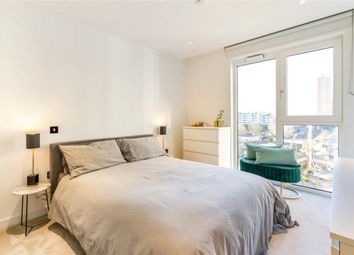 Thumbnail Flat to rent in Lincoln Apartments, White City