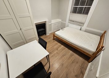 Thumbnail 1 bedroom flat to rent in Leigh Street, Kings Cross