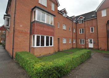 2 Bedrooms Flat for sale in Redoubt Close, Hitchin SG4