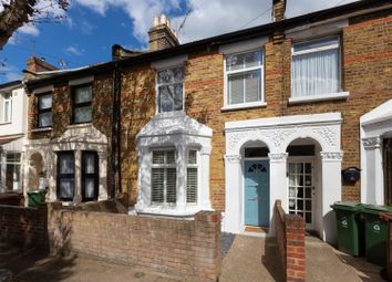 2 Bedrooms Terraced house for sale in Woodend Road, London E17