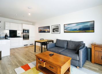 Thumbnail Flat to rent in River Rise Close, London