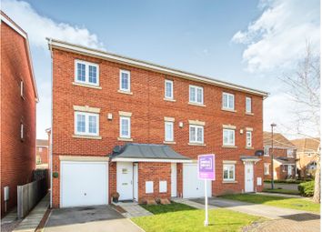 3 Bedroom End terrace house for sale