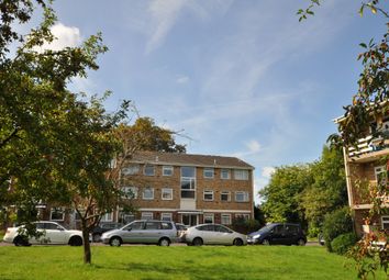 2 bed flat for sale in Jordans Close, Guildford GU1