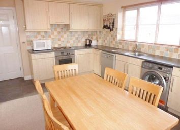 2 Bedrooms Flat to rent in Mountbatten Close, Ashton-On-Ribble, Preston PR2