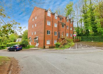 Thumbnail Flat for sale in Sarum Close, Salisbury