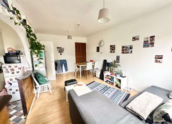 Thumbnail Flat to rent in Stanway Street, London