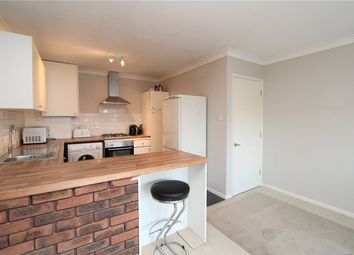 Thumbnail Flat to rent in Cambridge House, 23 Courtfield Gardens, London