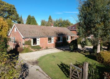 4 Bedrooms Detached bungalow for sale in Charter Alley, Tadley RG26