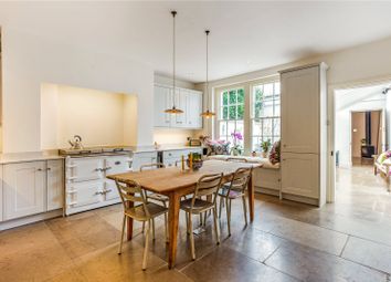 Thumbnail Terraced house for sale in Sheep Street, Cirencester, Gloucestershire