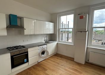 Thumbnail 4 bed triplex to rent in Bethnal Green Road, London