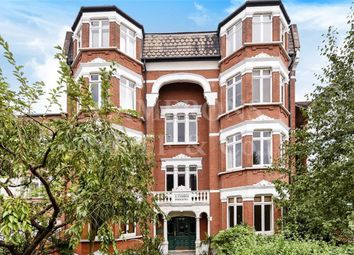 4 Bedrooms Flat for sale in Chichele Road, Mapesbury, Londoon NW2