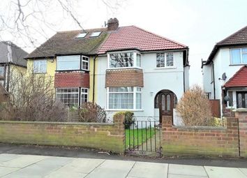 3 Bedroom Semi-detached house for rent