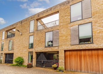 Thumbnail Terraced house to rent in Gilmour Road, Cambridge