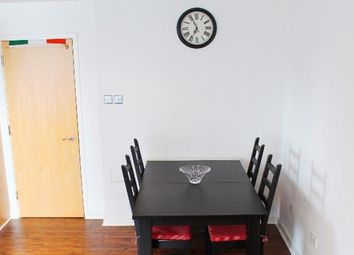1 Bedrooms Flat to rent in Westferry Road, Docklands E14
