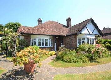 Thumbnail Detached house for sale in Woodside Road, Amersham