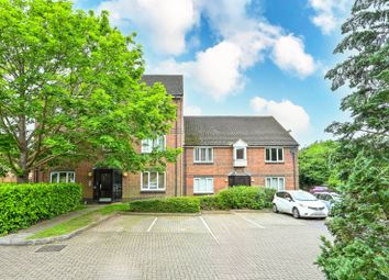 Thumbnail 1 bedroom flat for sale in Dairymans Walk, Guildford